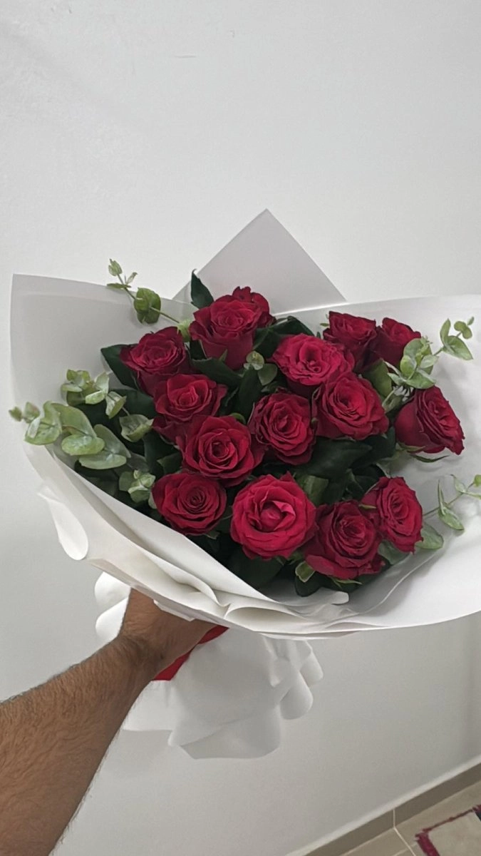 15 Kırmızı Gül Buketi