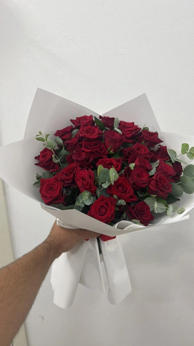 25 Kırmızı Gül Buketi