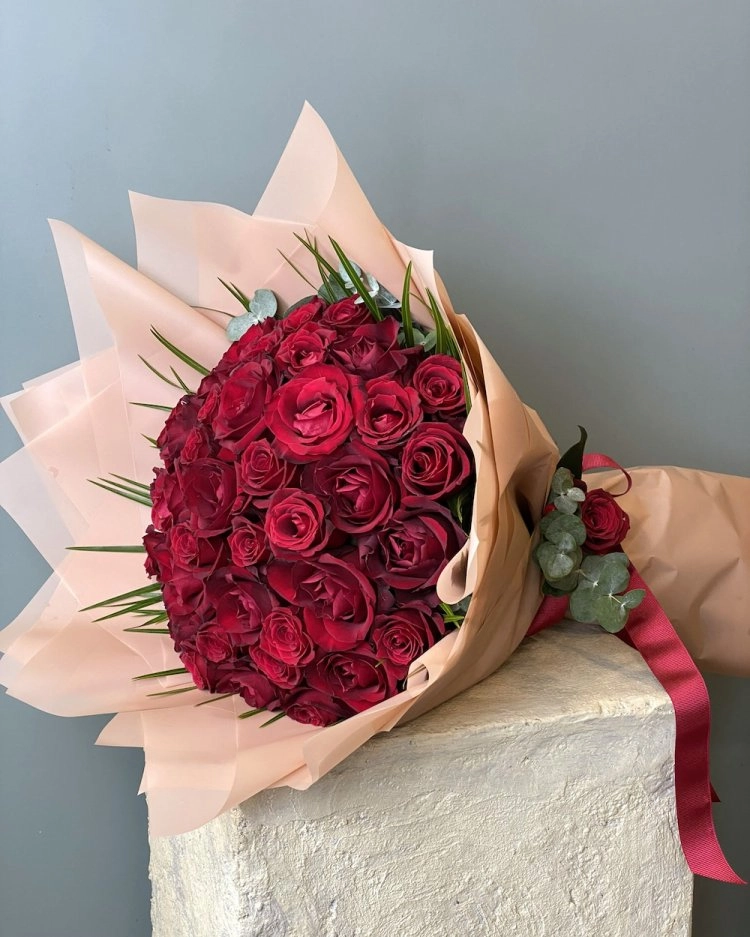 41 Kırmızı Gül Premium