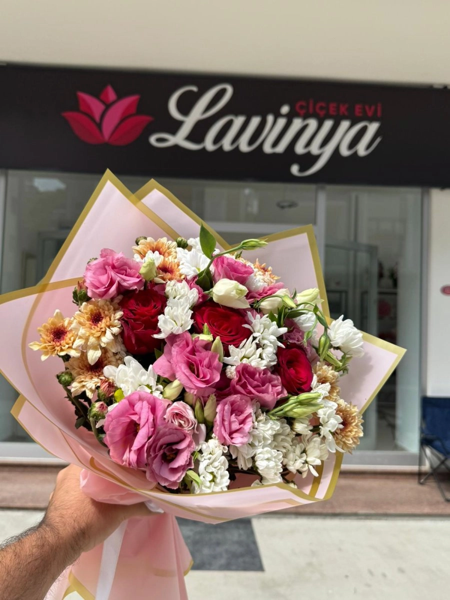 Karışık Gül & Lisyantuslu Buket