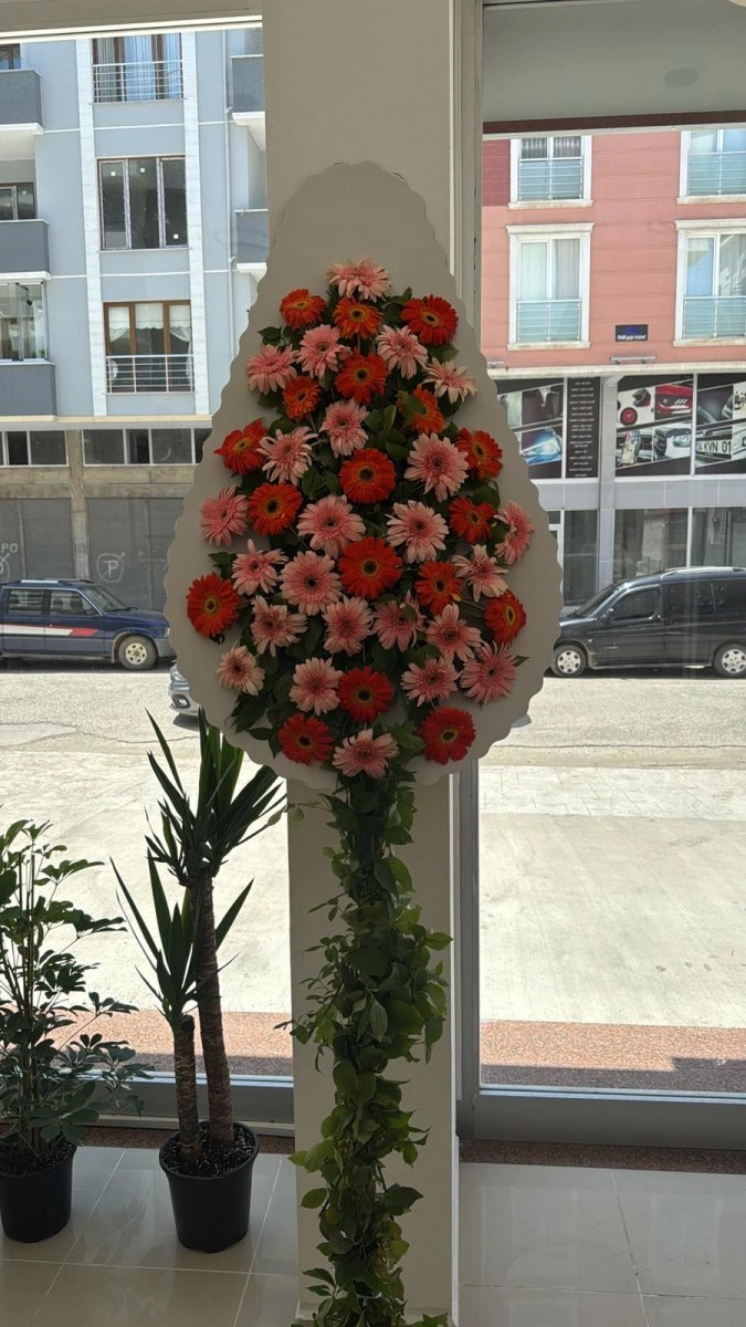 Pembe Turuncu Çelenk